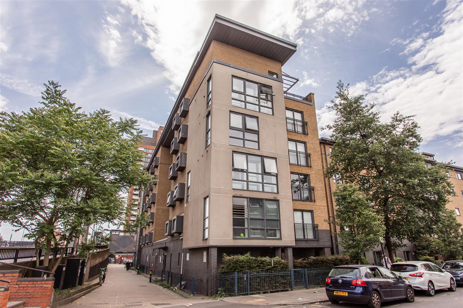Capulet Square, Bromley By Bow